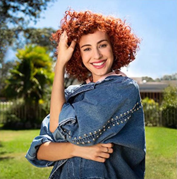 Pitty Bernad featured in Garnier Fructis Nutri Rizos television campaign.