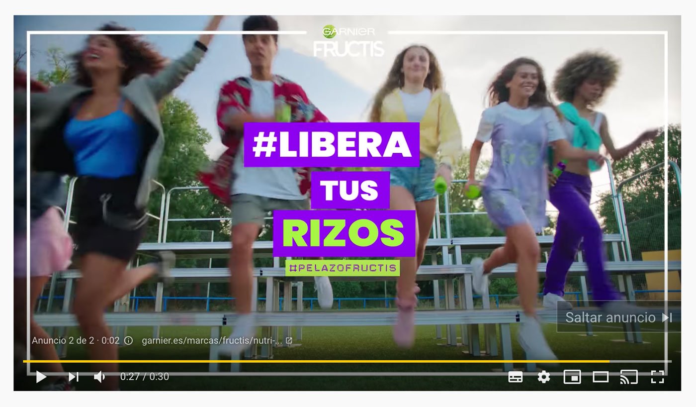 Still frame from Garnier Fructis Nutri Rizos TV commercial campaign.